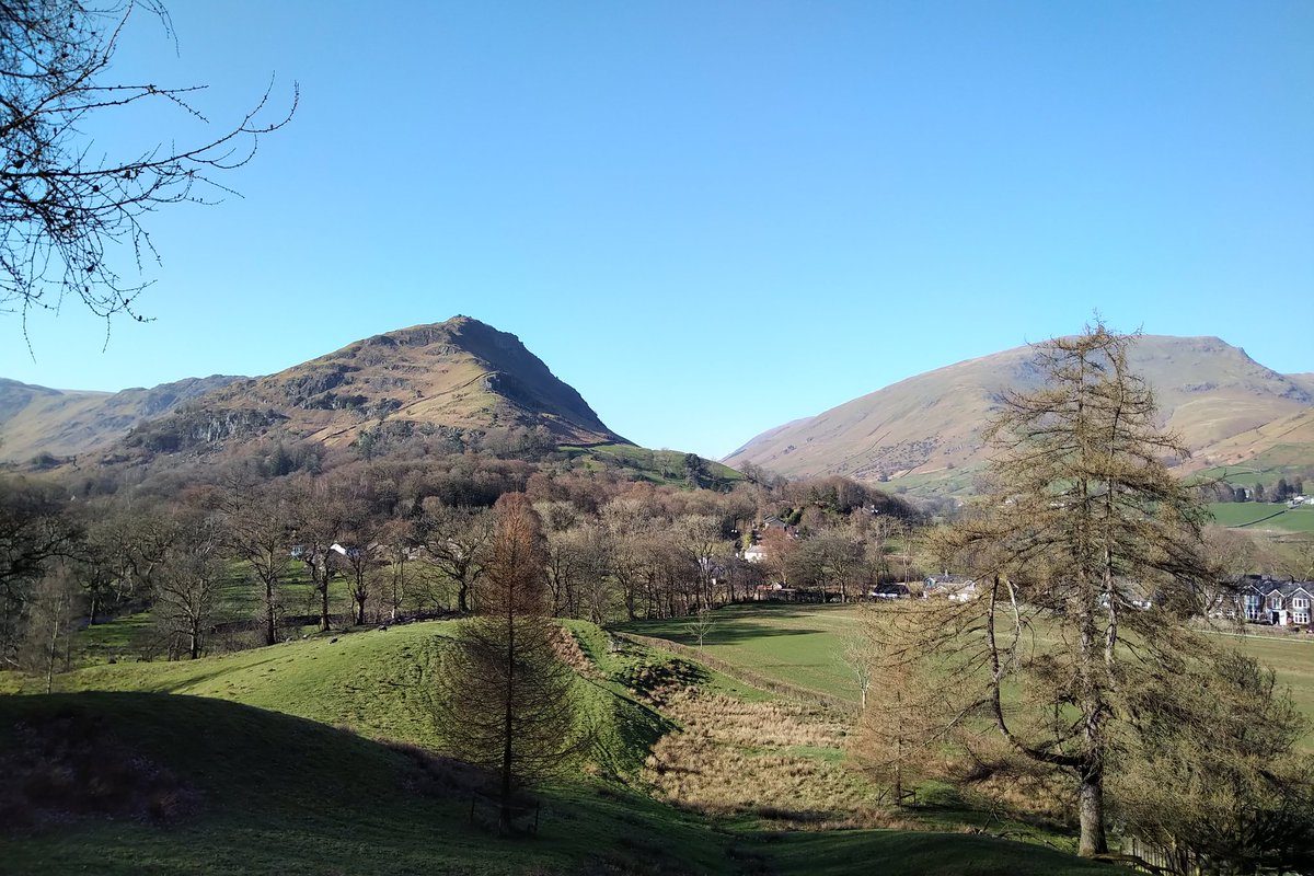 #Grasmere in #spring sunlight ...